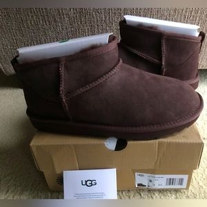 Authentic New Ugg Ultra Mini Boots Kids’ 6 (Women’s 7.5) HTF Burnt Cedar (Brown)